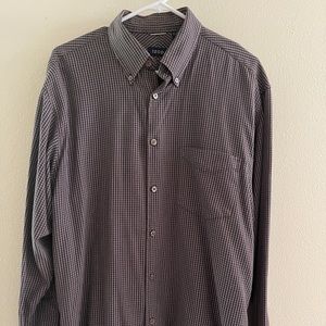 Izod button down shirt